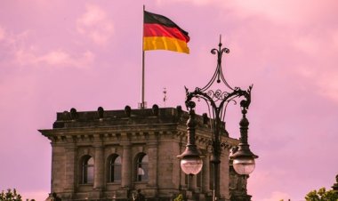 الحكومة الألمانية تدرس مجموعة قرارات جديد بشأن طالبي اللجوء