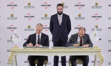مراسم توقيع اتفاقية بين الهيئة العامة للمنافذ البرية والبحرية في الجمهورية العربية السورية وشركة CMA CGM الفرنسية