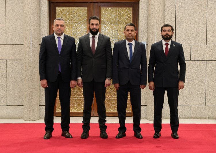 رئيس الجمهورية السيد أحمد الشرع يلتقي وفدًا من المجلس التركماني السوري