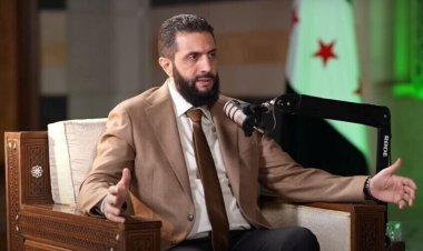 الرئيس السوري أحمد الشرع يتدخل مباشرة لمعالجة أزمة الكهرباء ويؤكد: "لن نرهق المواطن فوق طاقته"