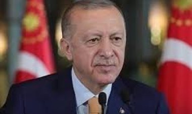أردوغان يهنئ الشعب السوري ويؤكد دعم أنقرة لوحدة الأراضي السورية