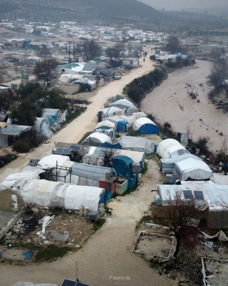 مخيمات إدلب… شتاء قاسٍ ومأساة إنسانية تتجدد بلا حلول