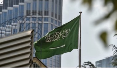 عاجل | وزارة الدفاع السعودية: اعتراض وتدمير 8 مسيرات بعد دخولها للمجال الجوي